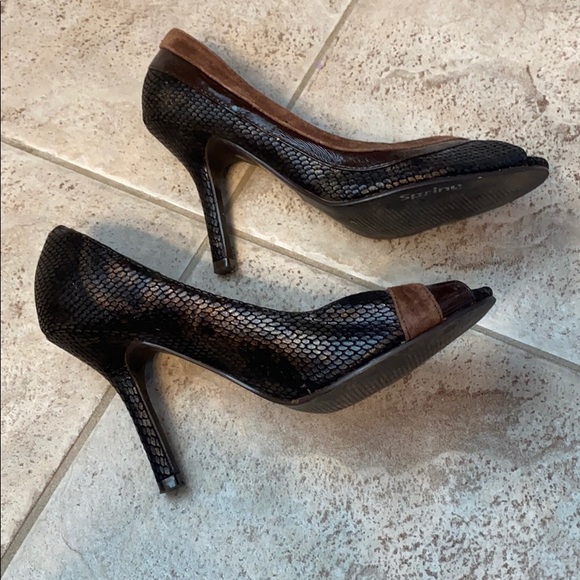 EUC Brown Snakeskin Peeptoe Heels - Picture 4 of 6